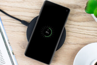Experts Warn Against Daily 100% Mobile Charging